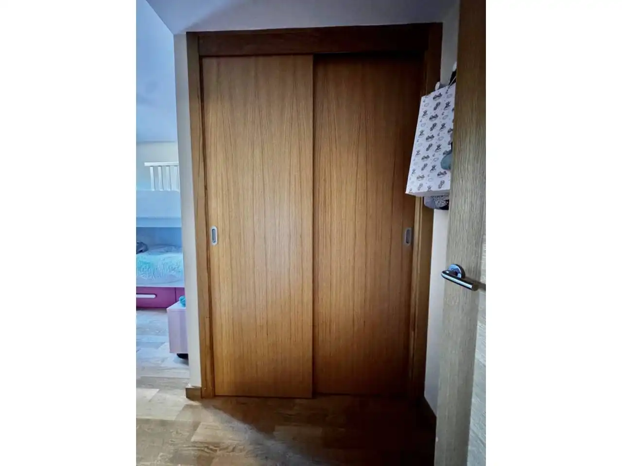 Dormitori de Apartament de lloguer en  Palma de Mallorca amb Parquet i Piscina comunitària