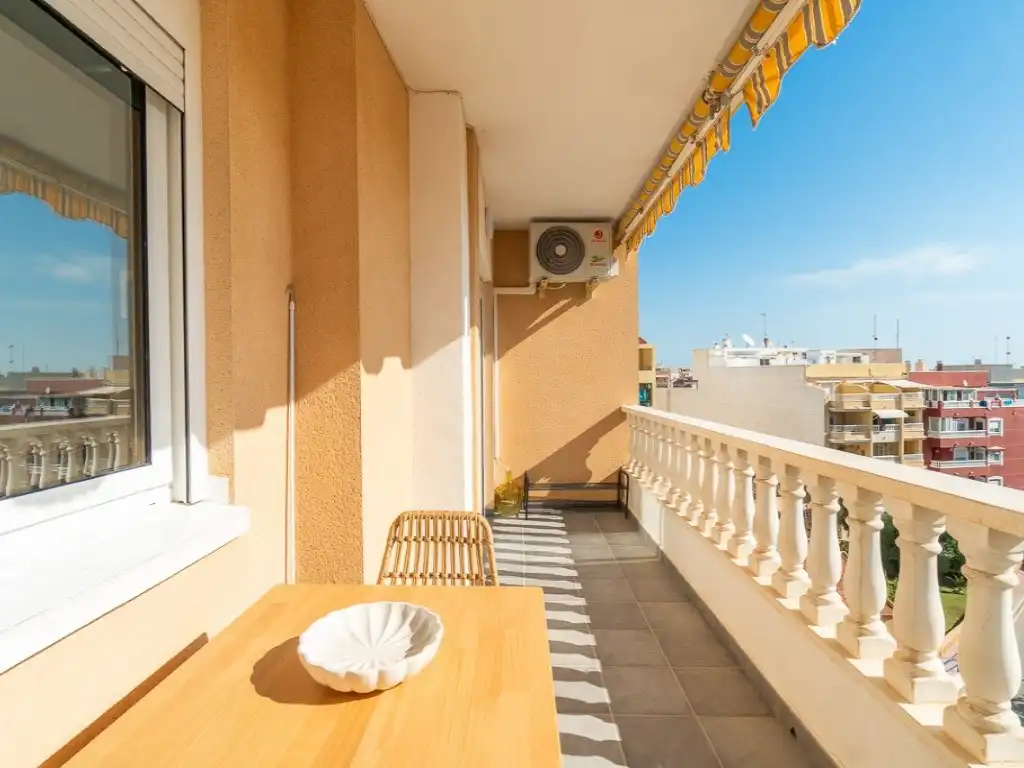 Balcony of Apartments for sale in Torrevieja  with Air Conditioner, Furnished and Oven