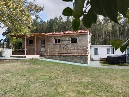 Vista exterior de Casa o xalet en venda en Narón amb Terrassa