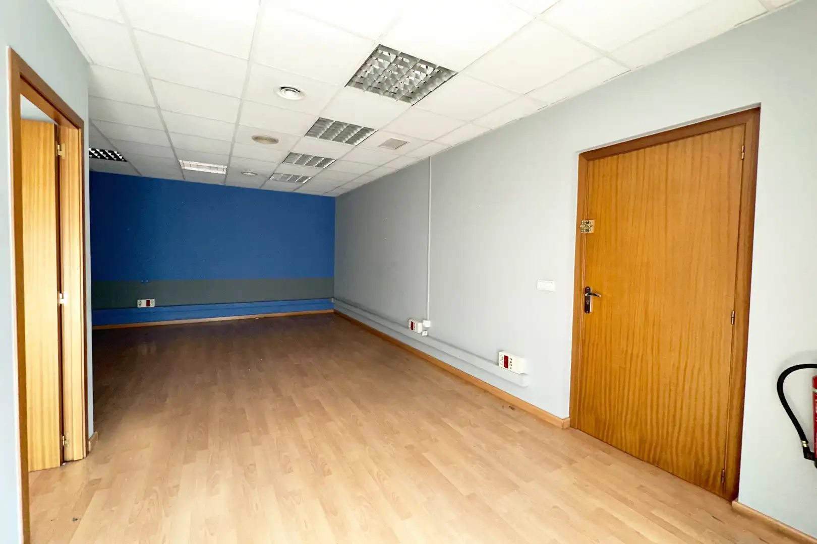 Local comercial en venda a Encamp pueblo, imagen 3