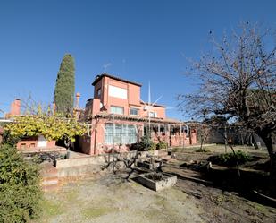 Vista exterior de Casa o xalet en venda en Terrassa amb Aire condicionat, Calefacció i Jardí privat