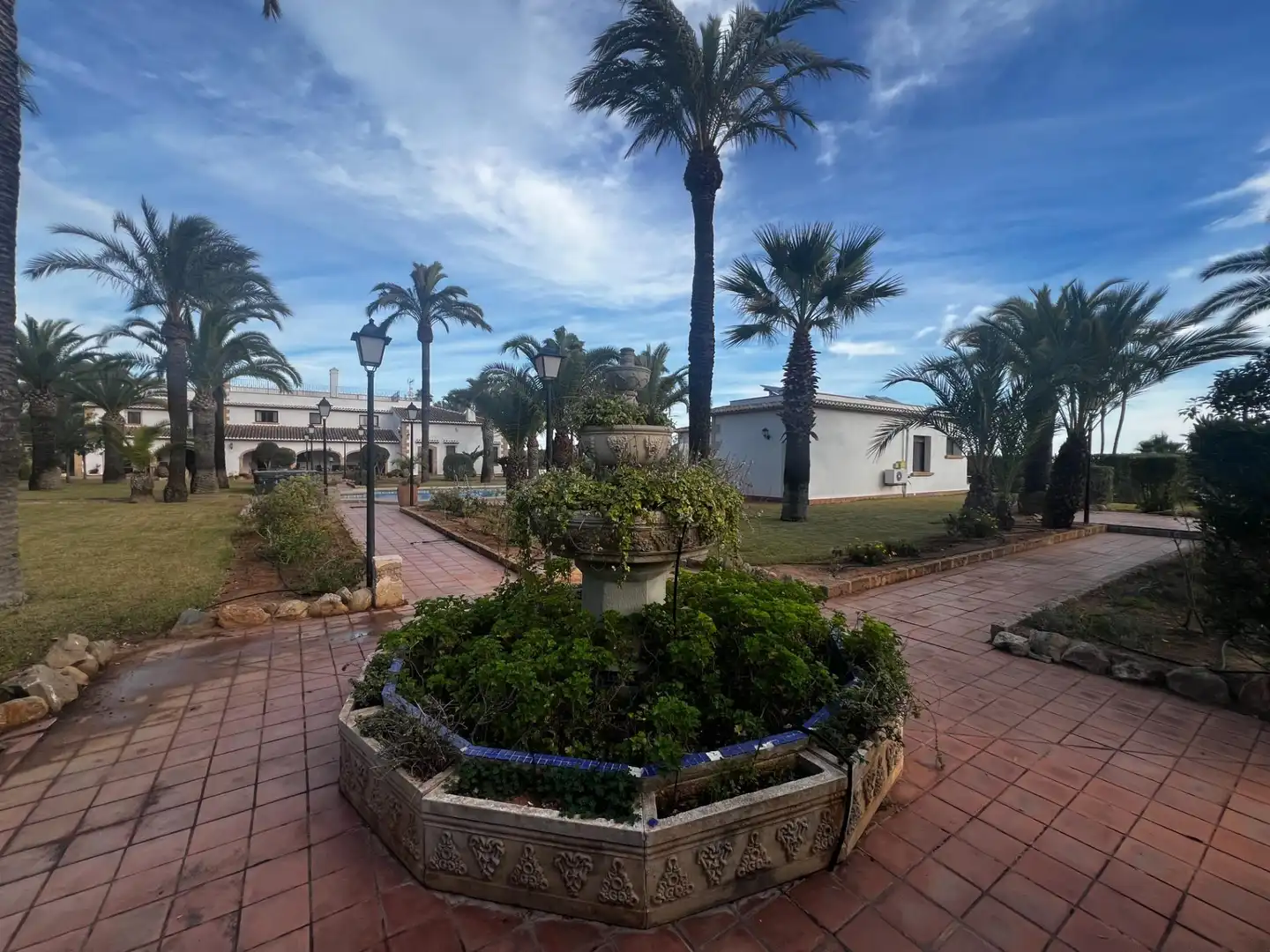 Vista exterior de Casa o xalet en venda en Jávea / Xàbia amb Aire condicionat, Jardí privat i Terrassa
