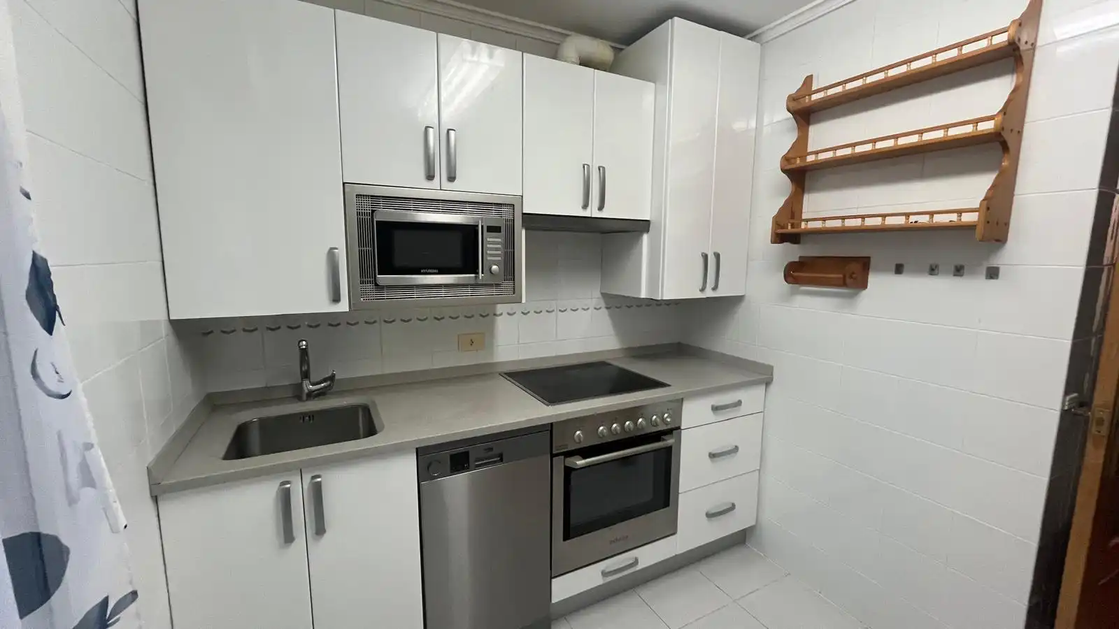 Wohnung zur Miete in Calle de Santa Cruz, 38, Santa Teresa - San Pedro Cardeña