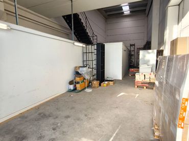 Nau industrial de lloguer a Las Castañeras - Bulevar