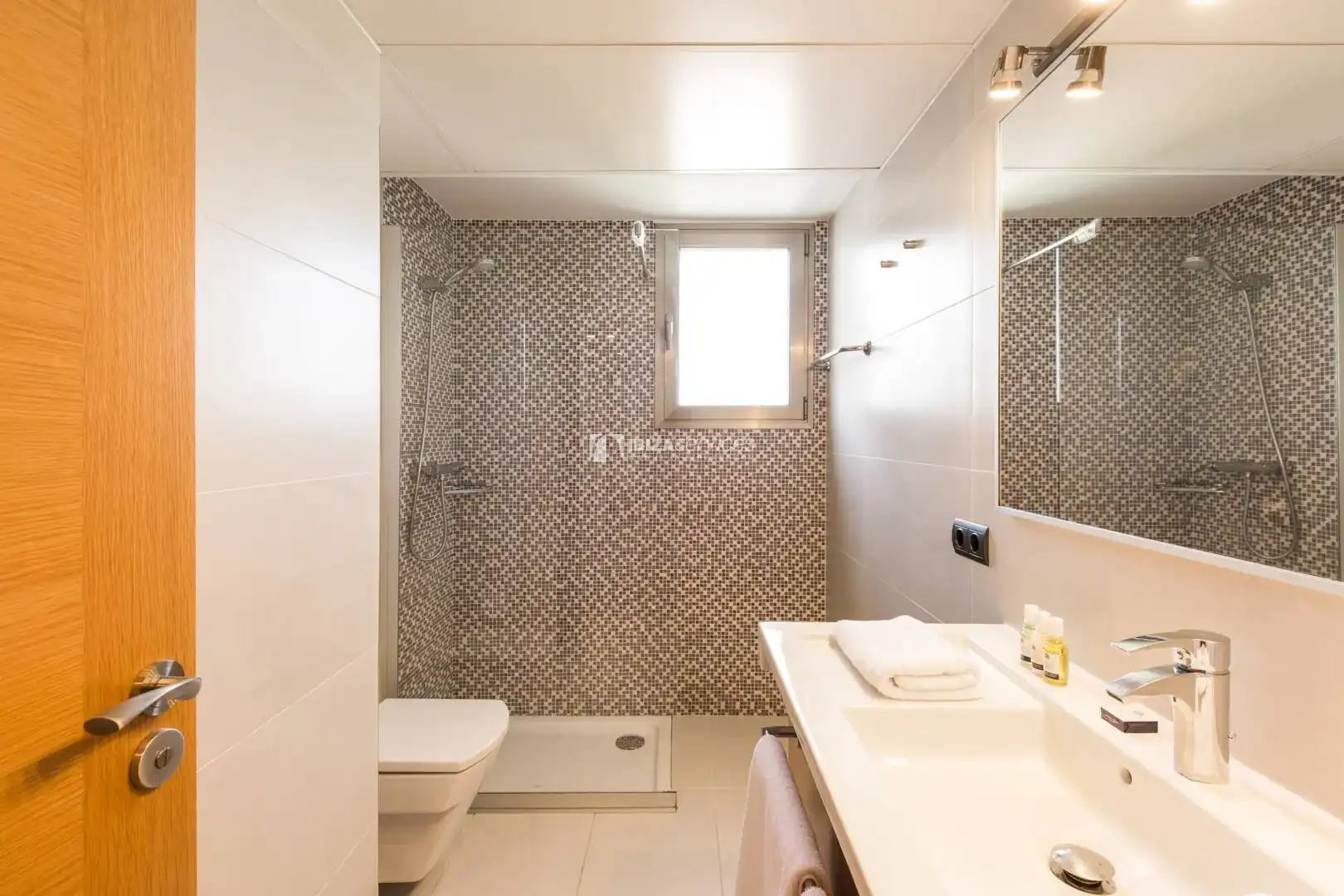 Flat for rent in Marina Botafoc - Platja de Talamanca