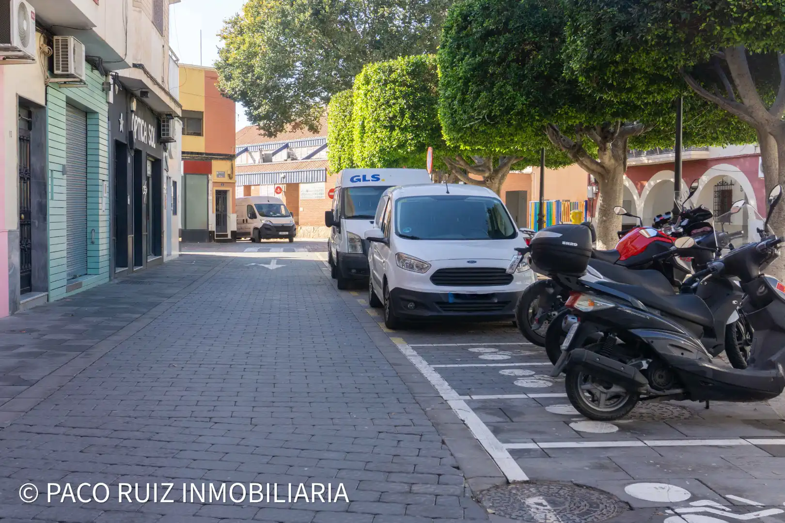 Gewerbefläche zum Verkauf in Calle Alvarez de Sotomayor 54, imagen 2
