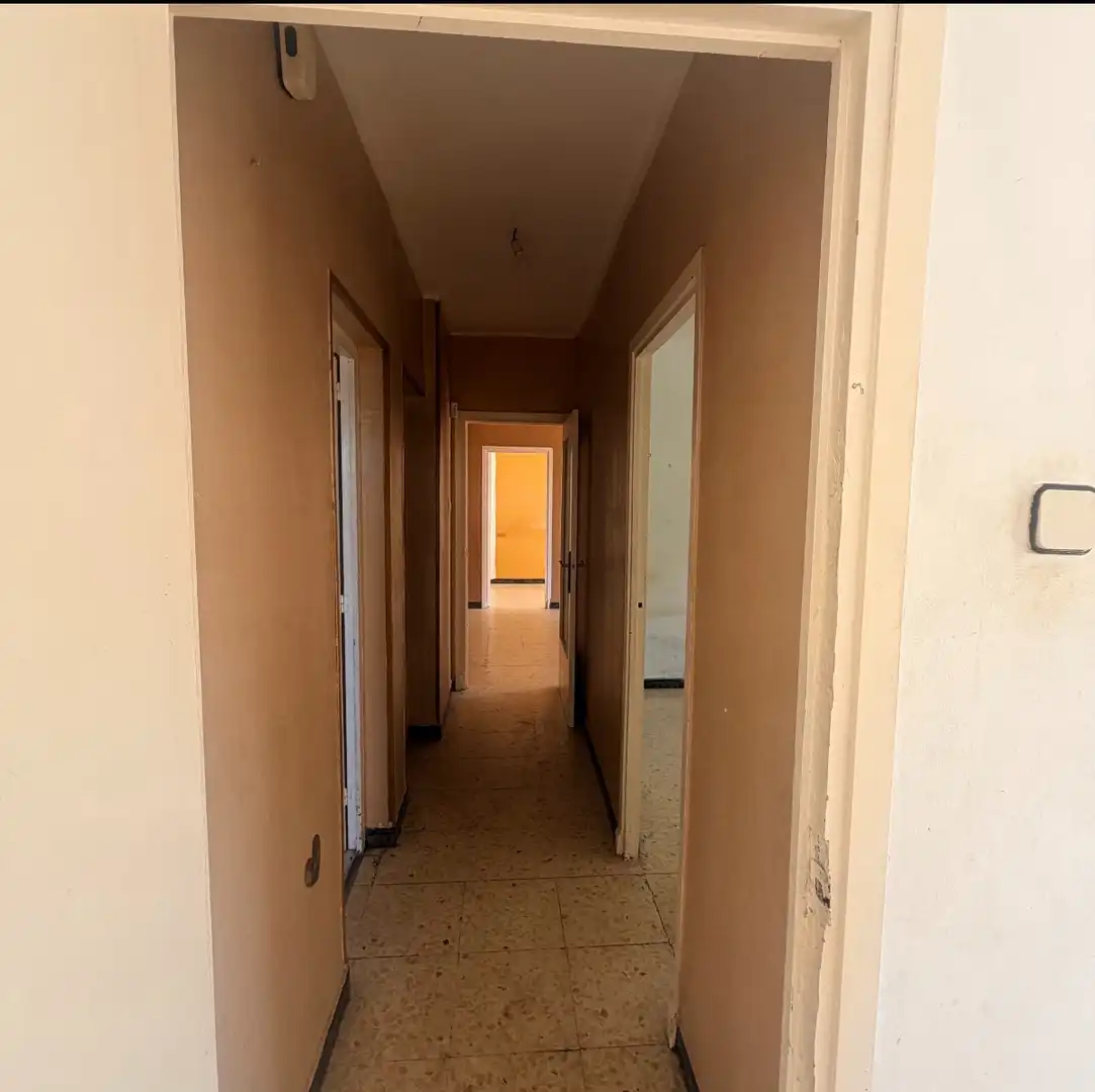 Piso en venta en Terrassa con Alarma