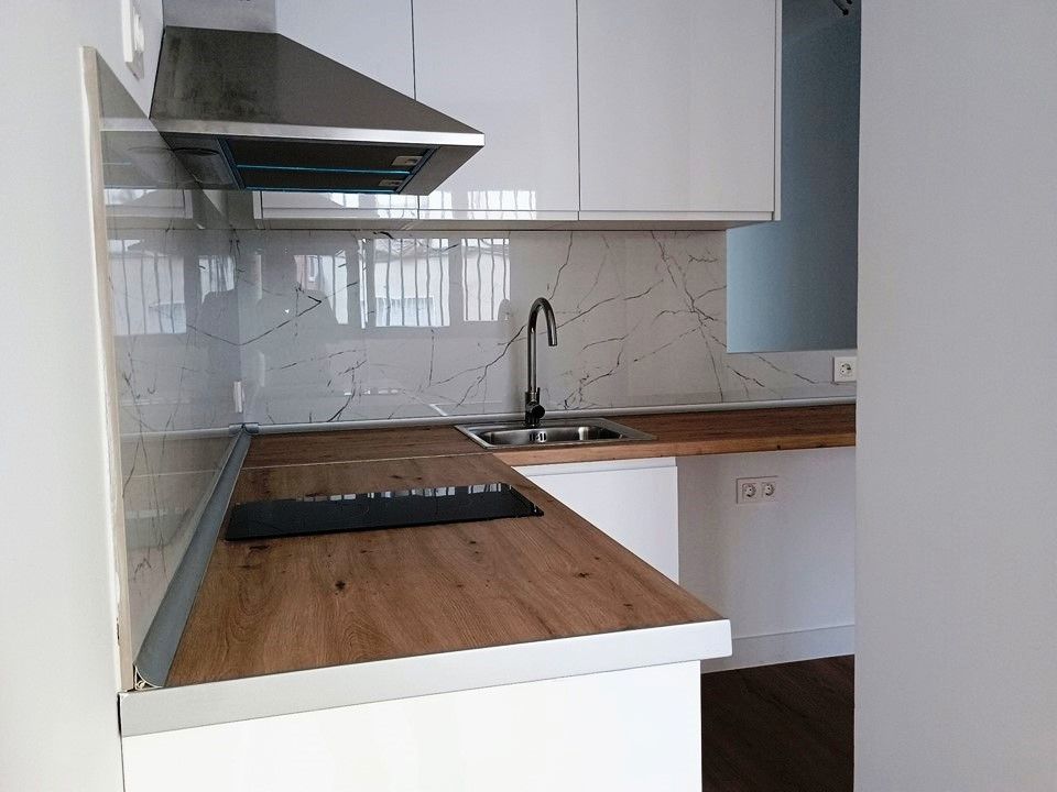Cuina de Pis en venda en  Madrid Capital amb Traster