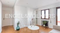 Living room of Apartment to rent in  Madrid Capital  with Air Conditioner, Terrace and Balcony