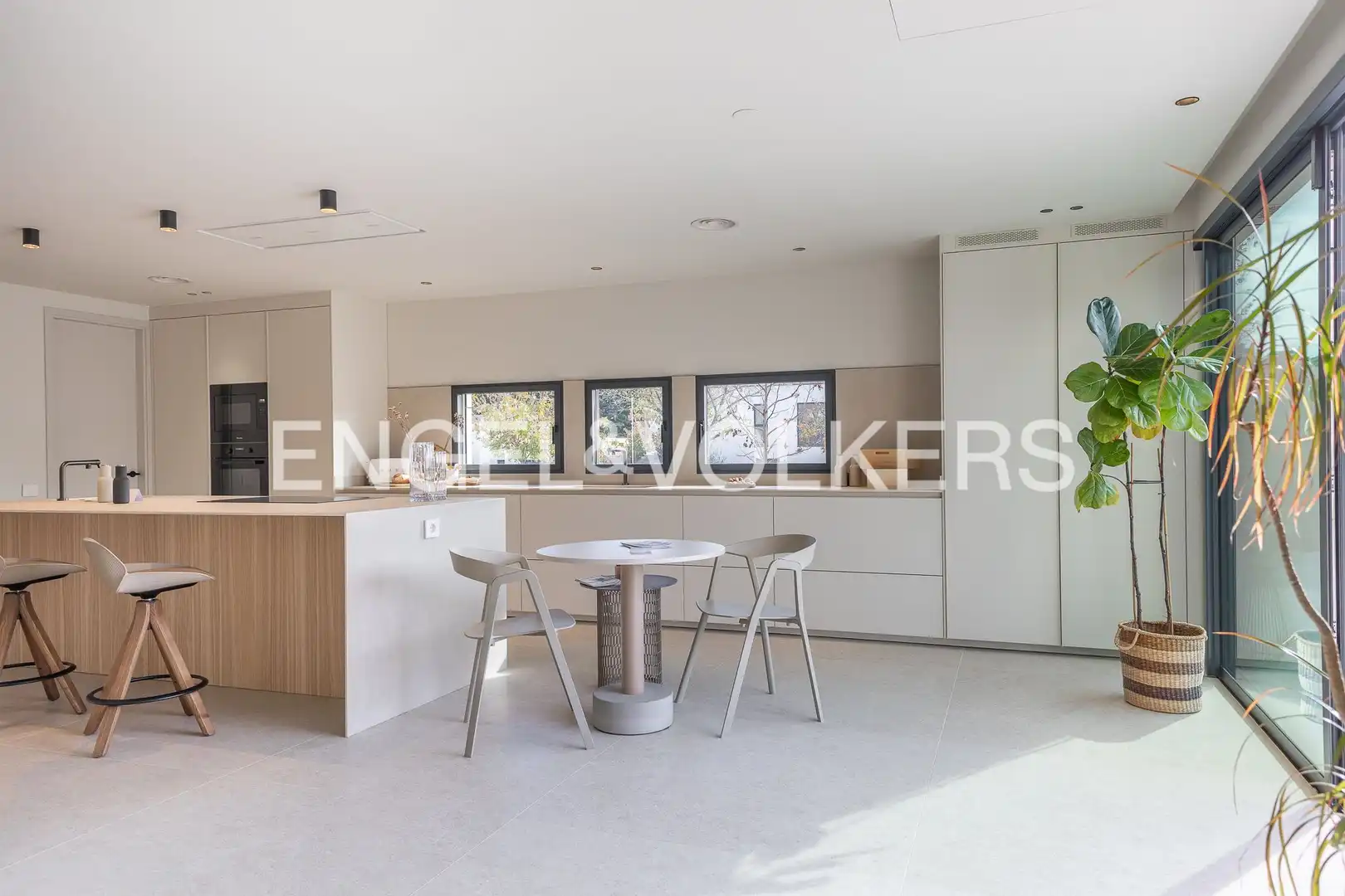 Kitchen of Houses for sale in Sant Cugat del Vallès  with Air Conditioner, Heating and Private garden