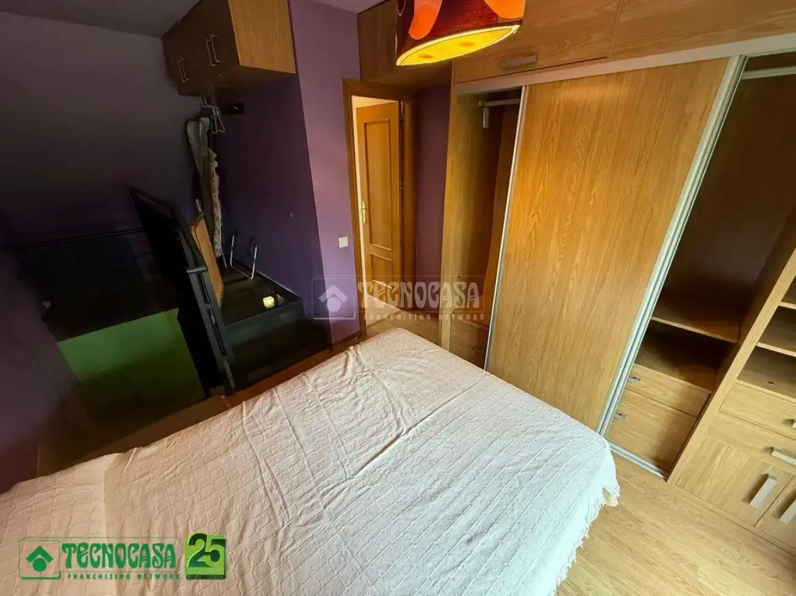 Bedroom of Flat for sale in Ciudad Real  with Air Conditioner