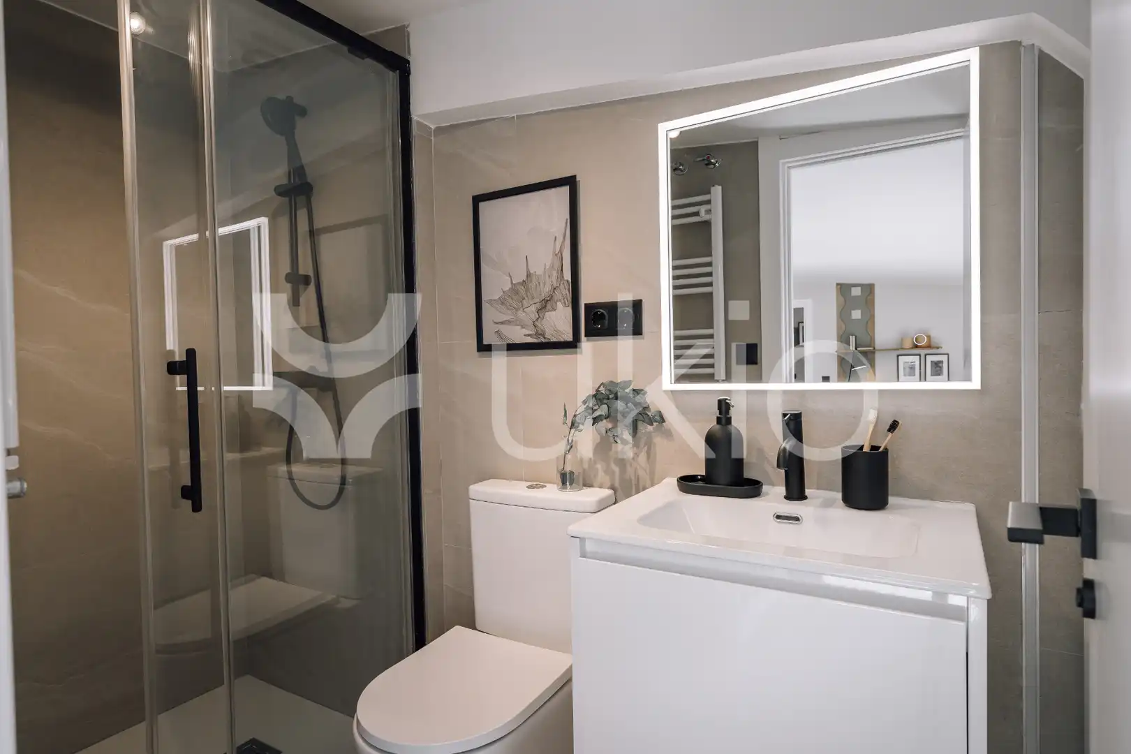 Baño de Apartamento de alquiler en Madrid con Aire acondicionado, Calefacción y Amueblado