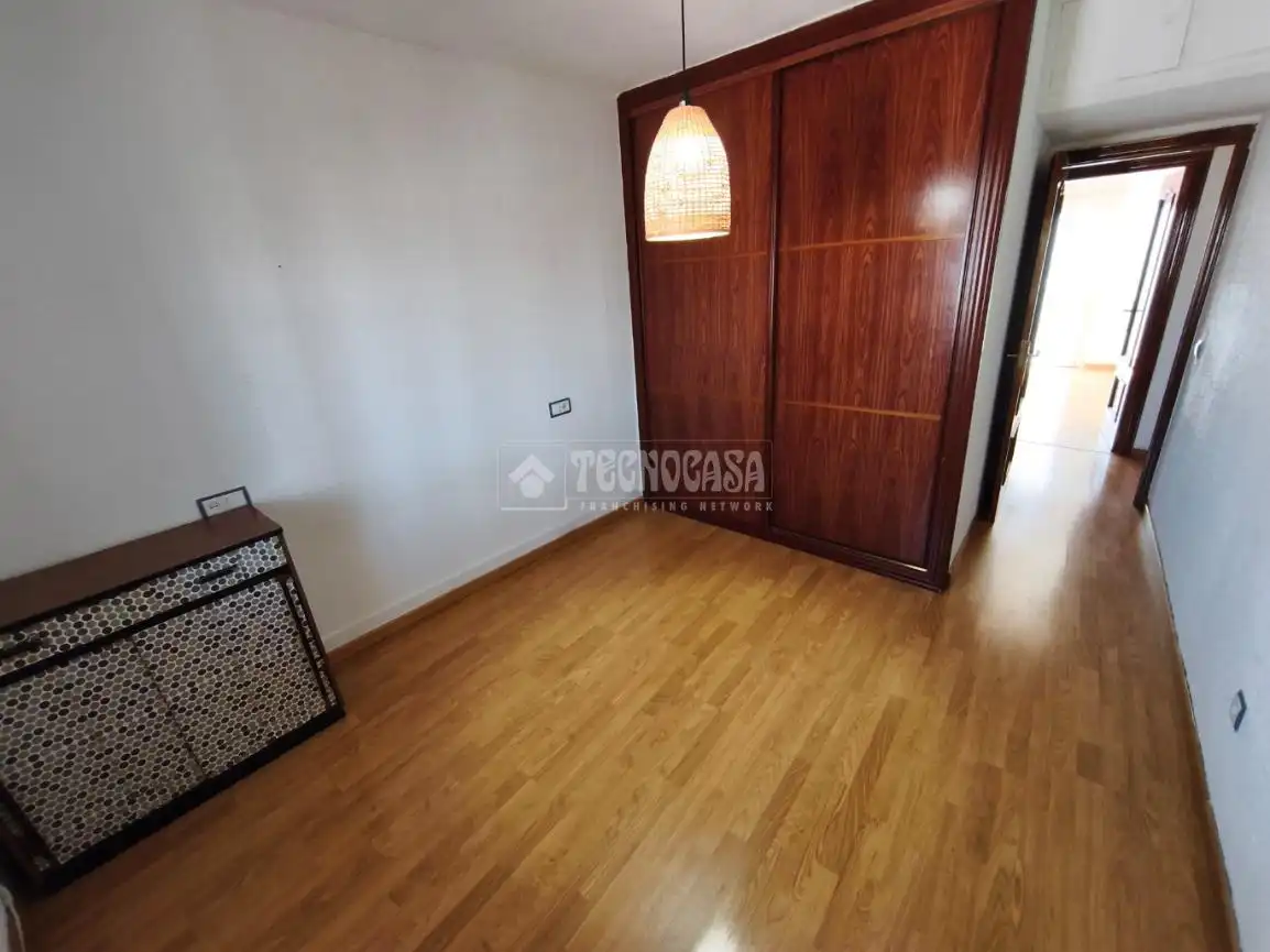 Habitación de Piso en venta en Alcorcón con Aire acondicionado, Calefacción y Terraza