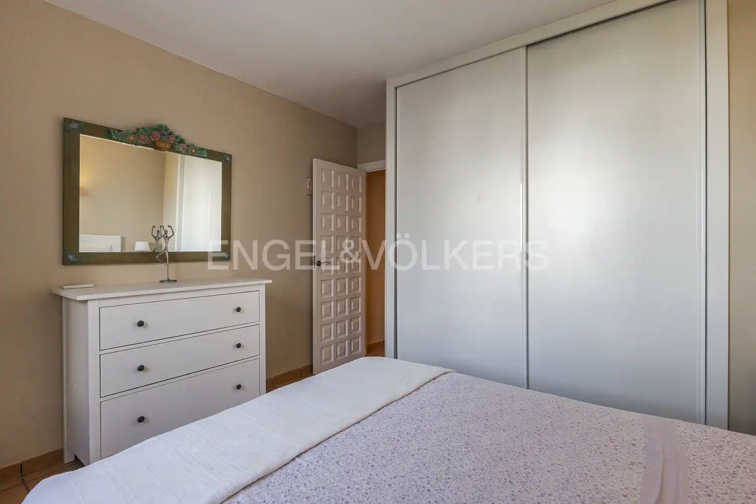 Bedroom of Flat for rent in Dénia  with Air Conditioner, Heating and Terrace