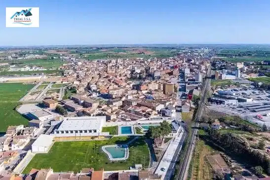 Vista exterior de Pis en venda en Binéfar, Huesca