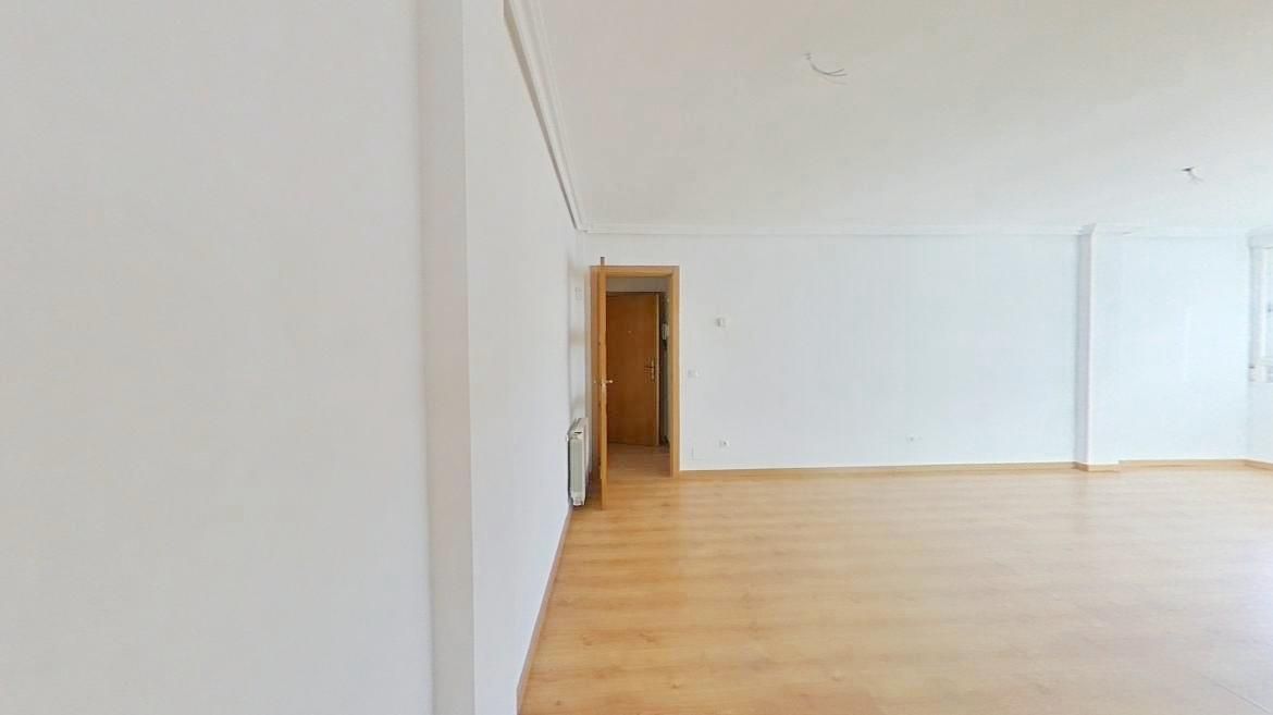 Flat for sale in Fuenlabrada  with Heating and Oven