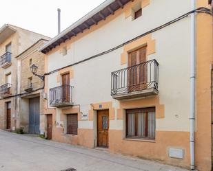 Vista exterior de Casa o xalet en venda en Allo amb Balcó