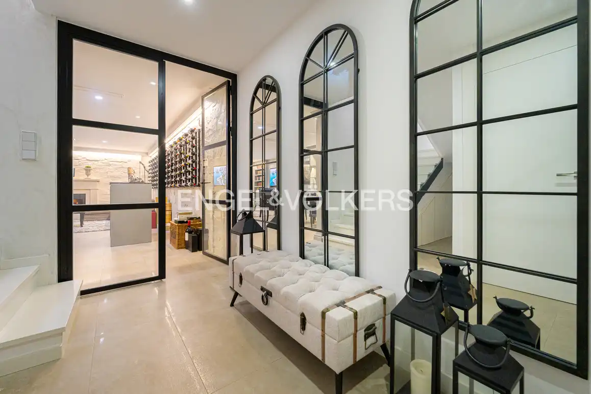 Detached house with pool for sale in Calle Copenhague, imagen 34