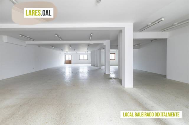 Local comercial en Alquiler en Rúa David Cal en O Hío
