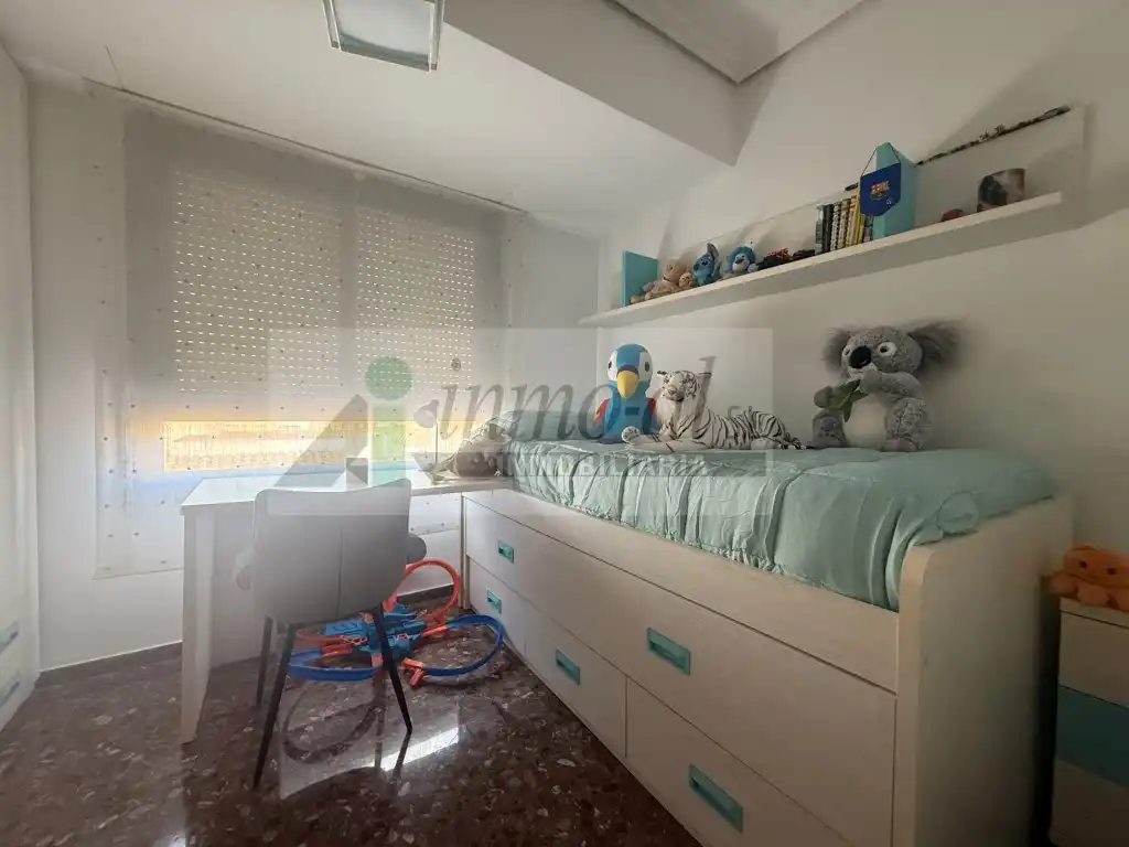 Habitación de Piso en venta en Almazora / Almassora