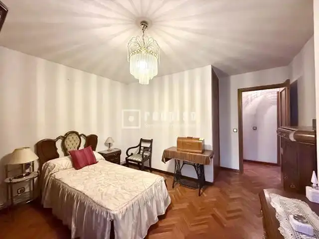 Habitación de Piso en venta en Madrid con Jardín privado, Parquet y Piscina