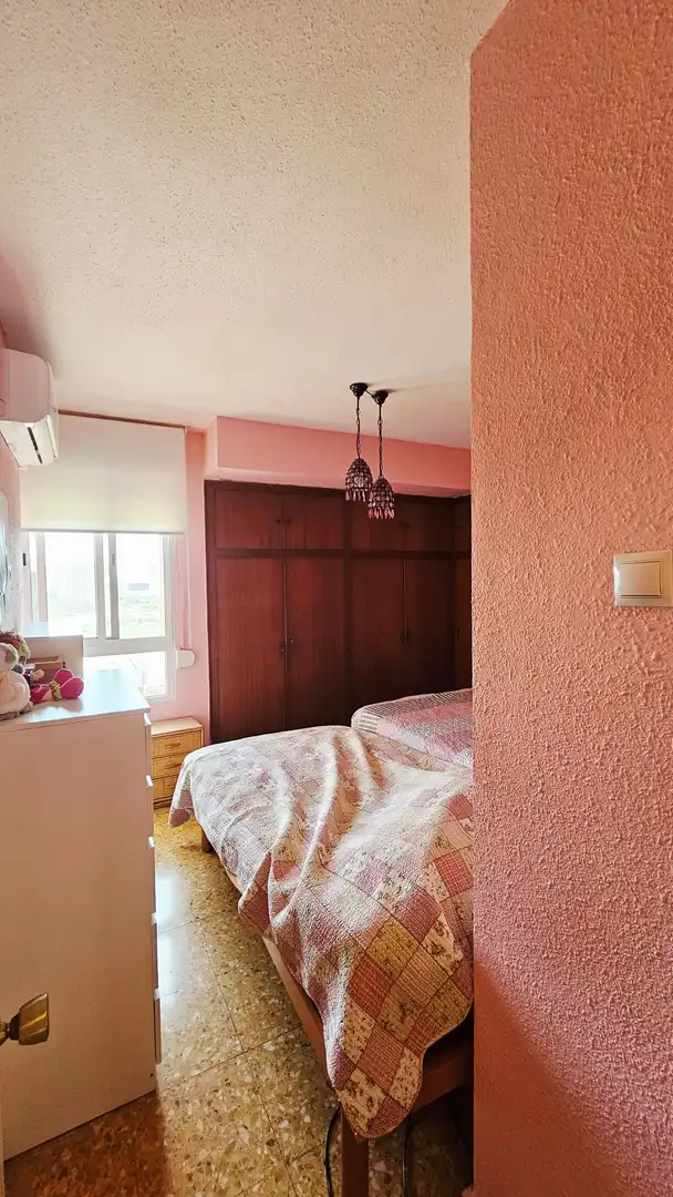 Habitación de Piso en venta en Valencia con Aire acondicionado y Terraza