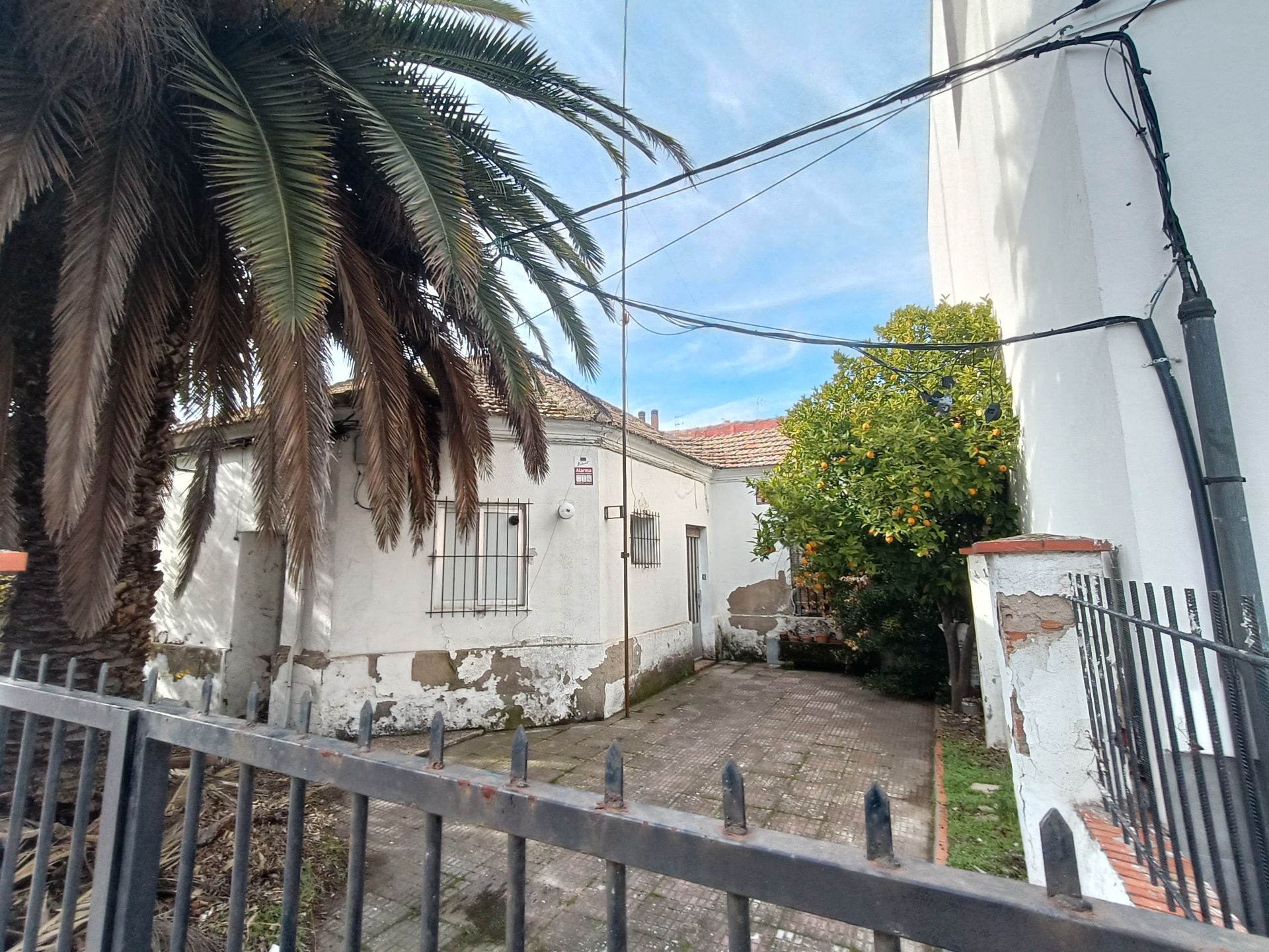 Exterior view of House or chalet for sale in Ciudad Real Capital