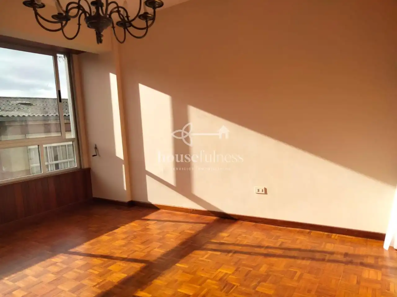 Living room of Flat for sale in Ferrol  with Heating, Parquet flooring and Terrace