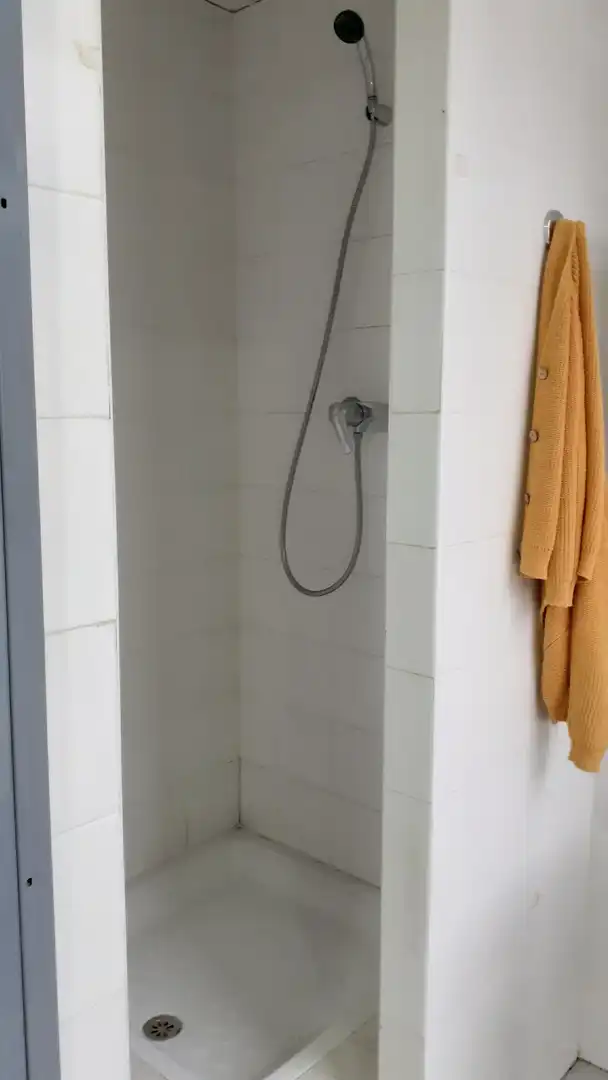 Badezimmer von Fabrikhallen zum Verkauf in L'Hospitalet de Llobregat