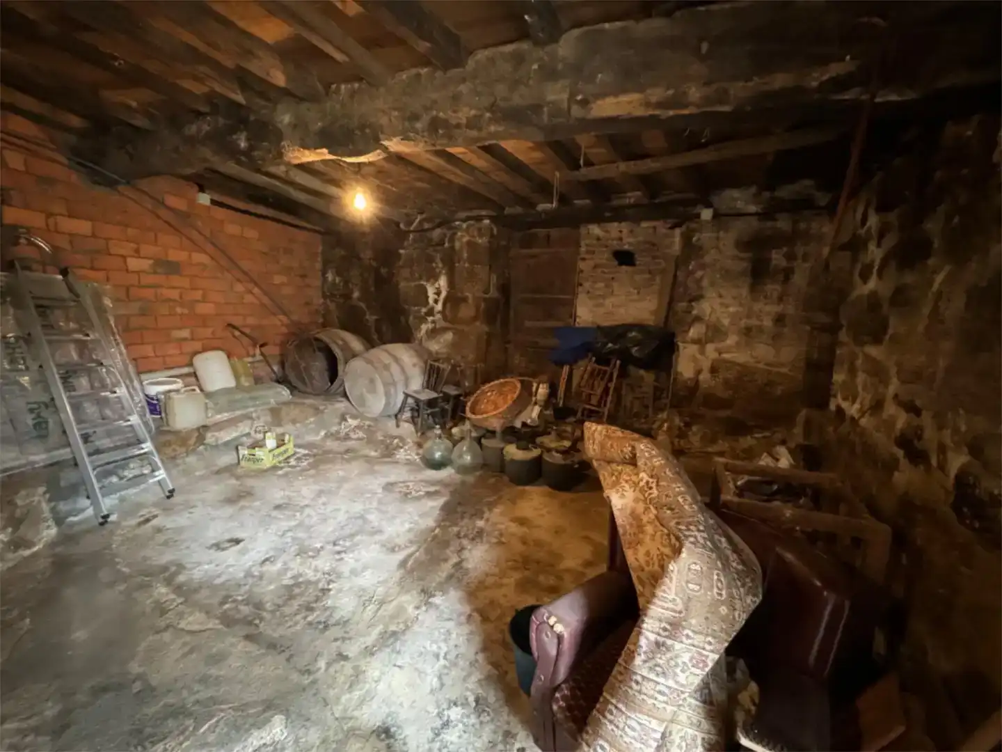 Casa adosada en venda en Sarreaus amb Traster, Moblat i Balcó