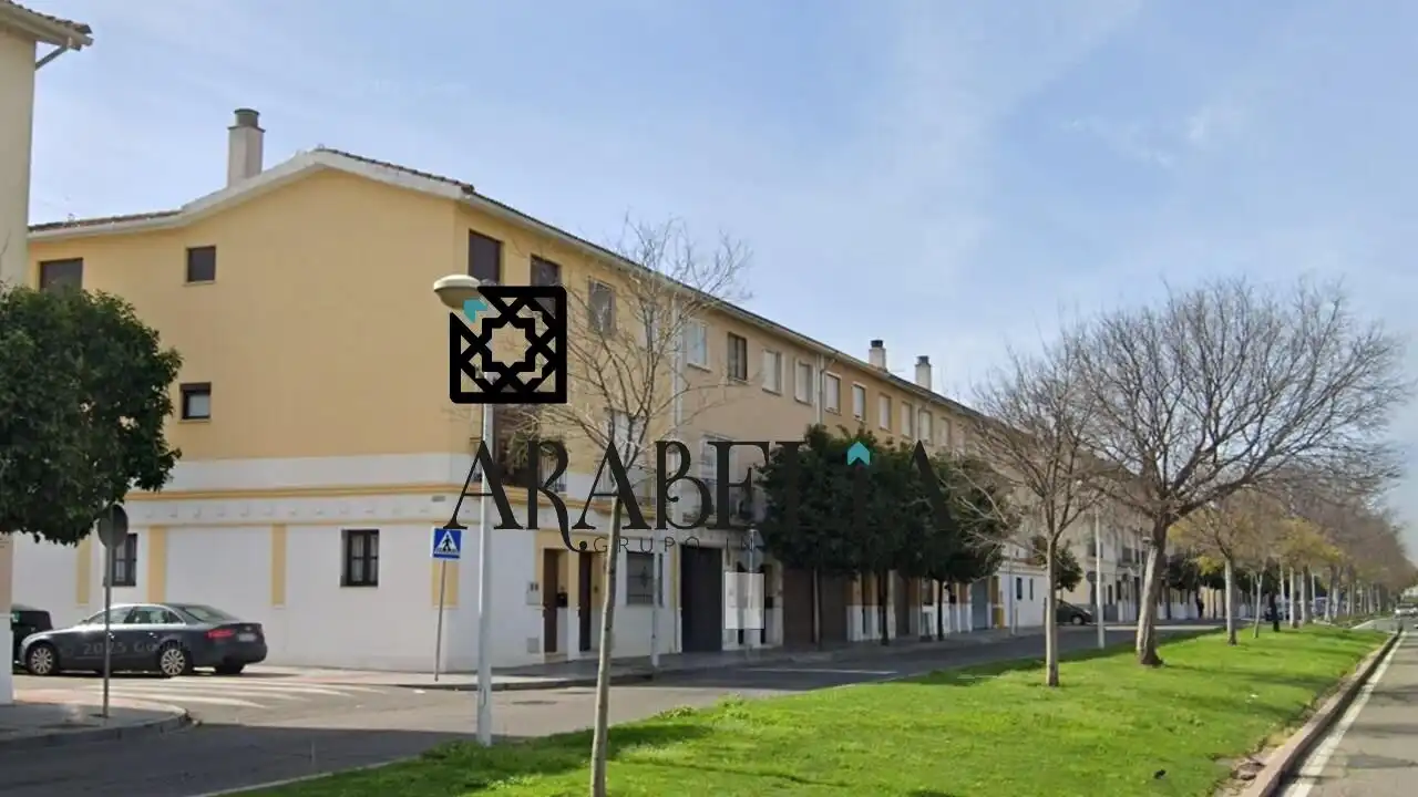 House with terrace for sale in Centro
