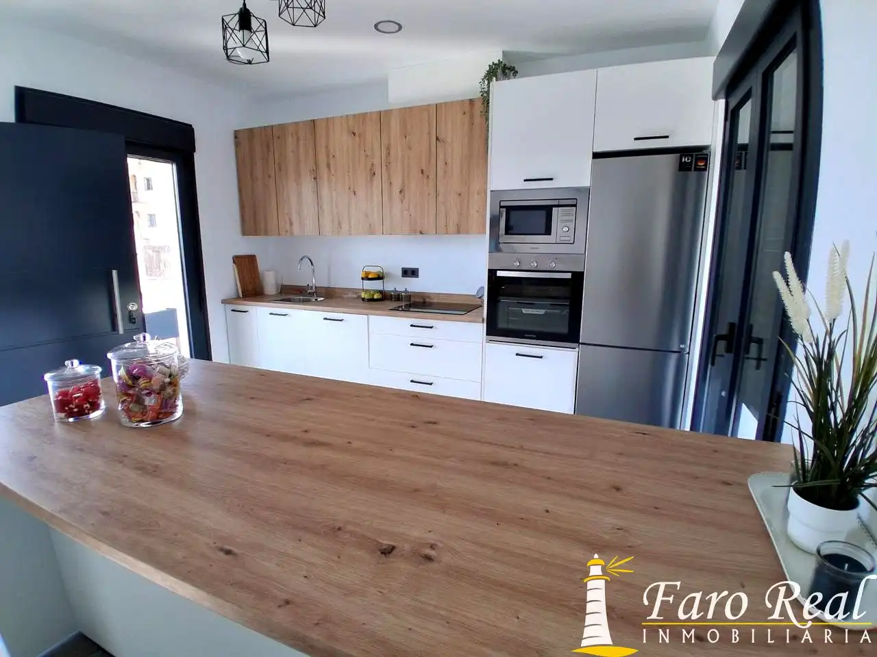 Kitchen of Houses for rent in Sanlúcar de Barrameda  with Air Conditioner, Private garden and Swimming Pool