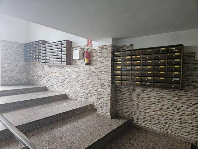 Piso en Venta en Calle Salvador Cuyas en Vecindario - El Doctoral - Cruce de Sardina