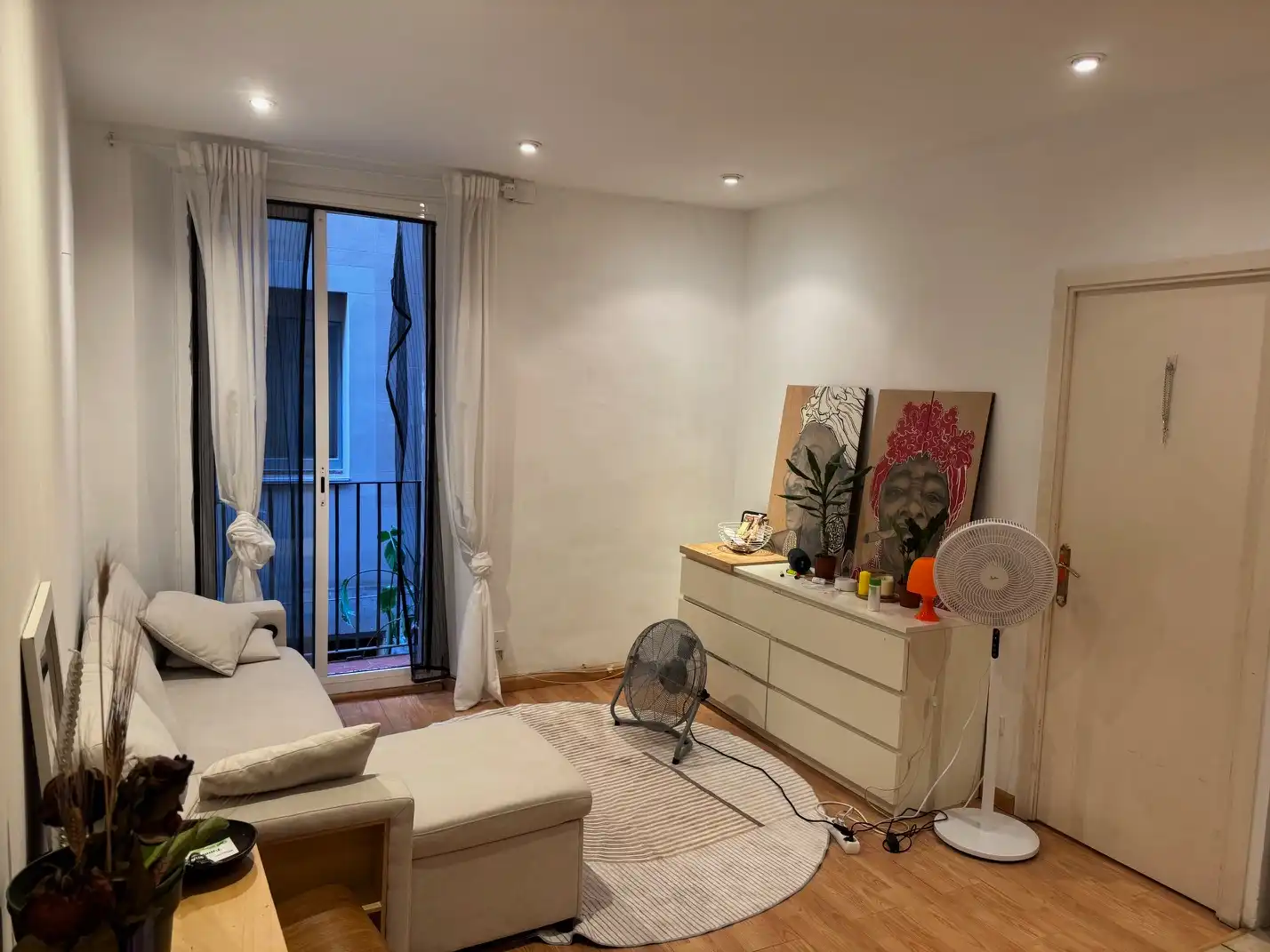 Piso con terraza en venta en Carrer de la Mare de Déu del Pilar 21