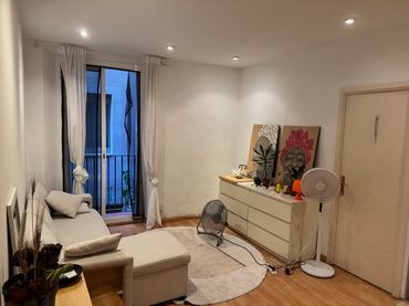 Wohnung mit Balkon zum Verkauf in Carrer de la Mare de Déu del Pilar 21
