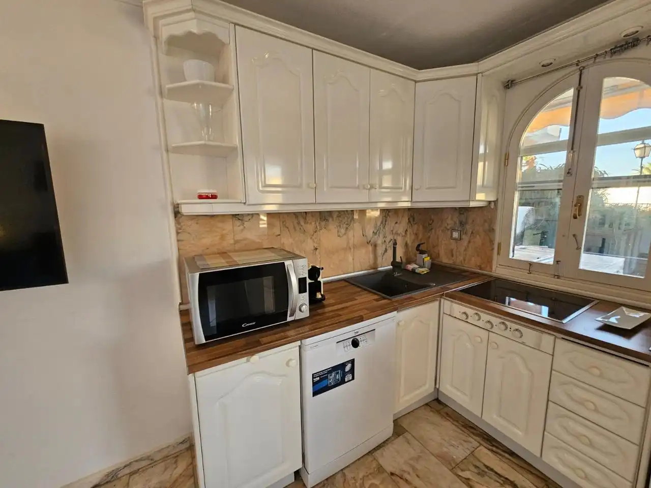 Kitchen of Ground floor for rent in Mogán  with Air Conditioner, Terrace and Furnished