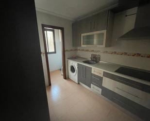 Cuina de Casa adosada en venda en Andújar amb Aire condicionat, Parquet i Terrassa