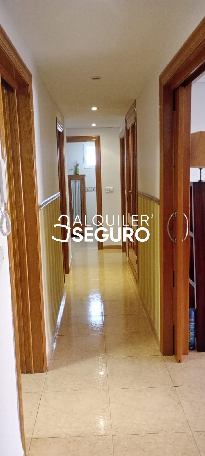 Piso de alquiler en Cartagena con Aire acondicionado, Calefacción y Amueblado
