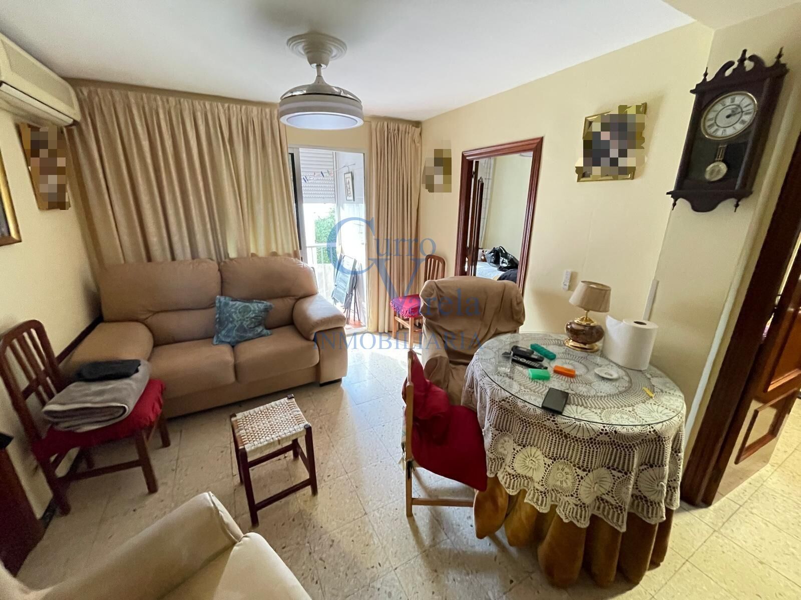 Sala d'estar de Pis en venda en  Sevilla Capital amb Aire condicionat, Calefacció i Traster