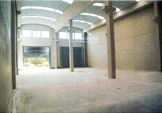 Nave industrial en Venta en pasatge del blat en Mas Romeu