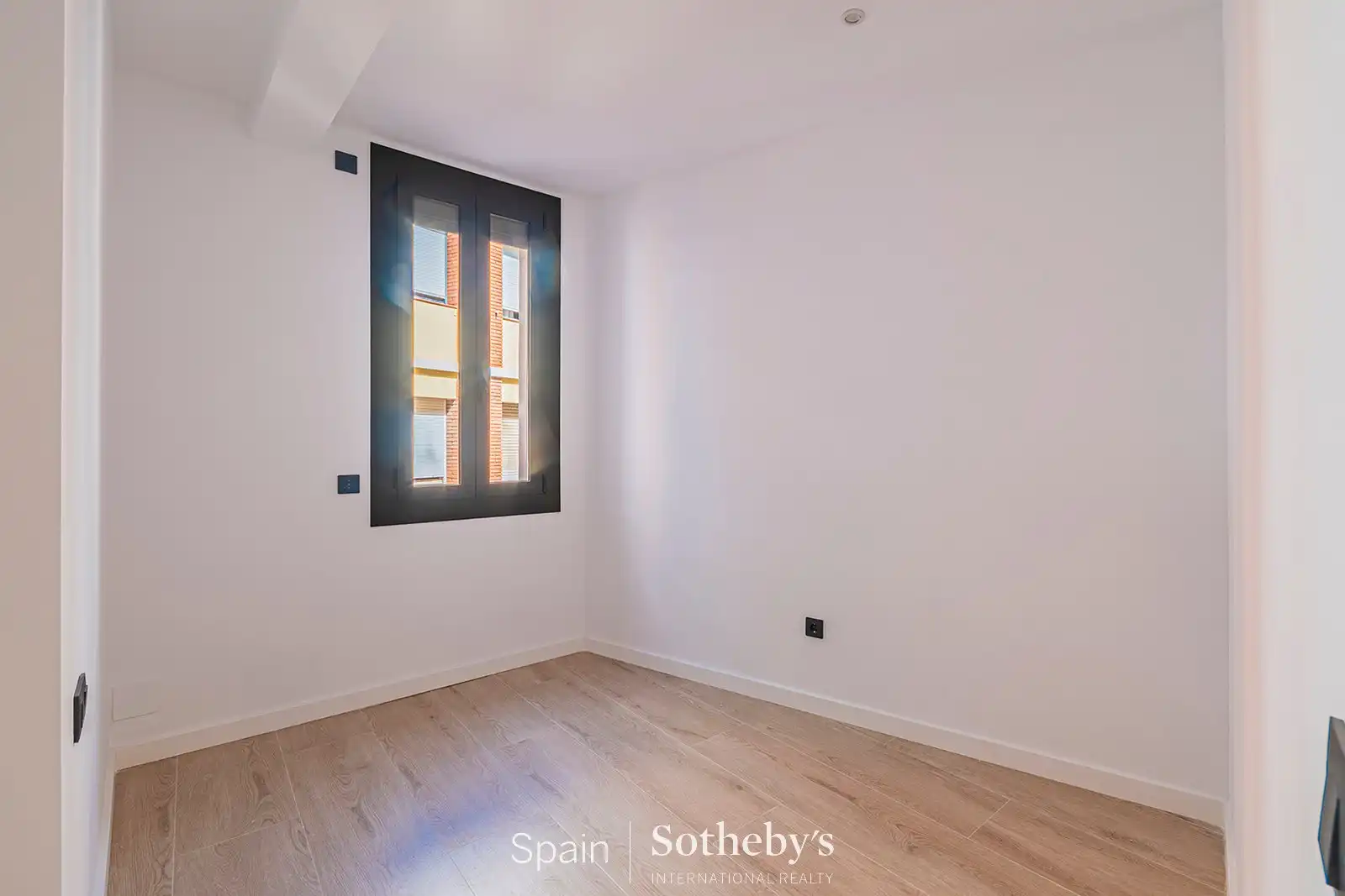 Habitación de Apartamento en venta en Barcelona con Aire acondicionado, Calefacción y Terraza