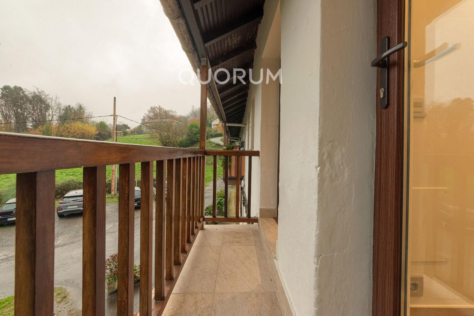 Terrassa de Pis en venda en Zaratamo amb Calefacció, Traster i Balcó