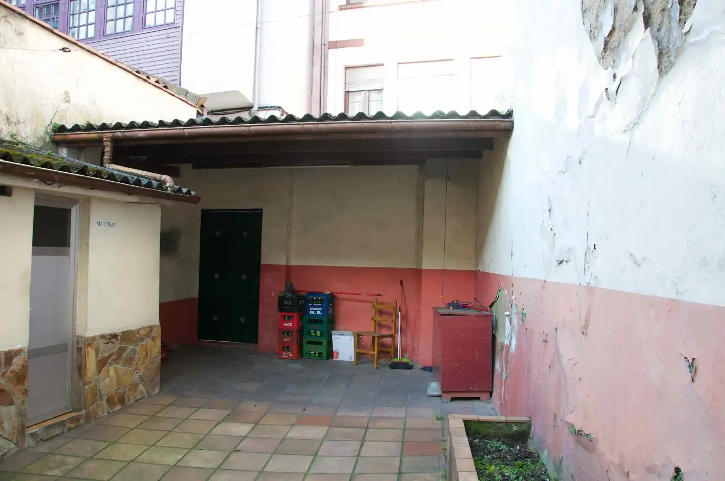 Gebäude zum Verkauf in Avilés