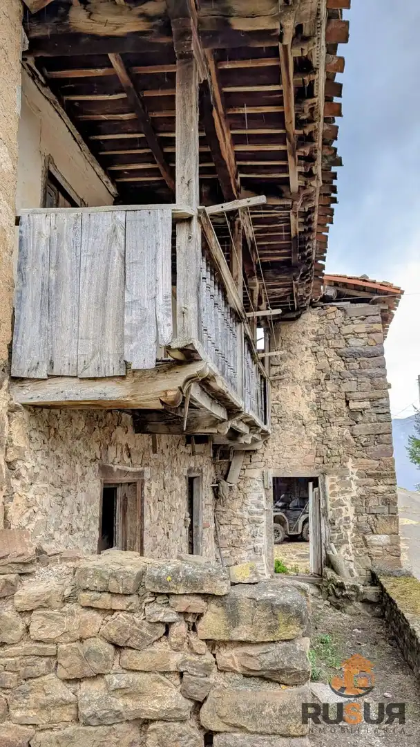 Vista exterior de Finca rústica en venta en Cabezón de Liébana con Balcón