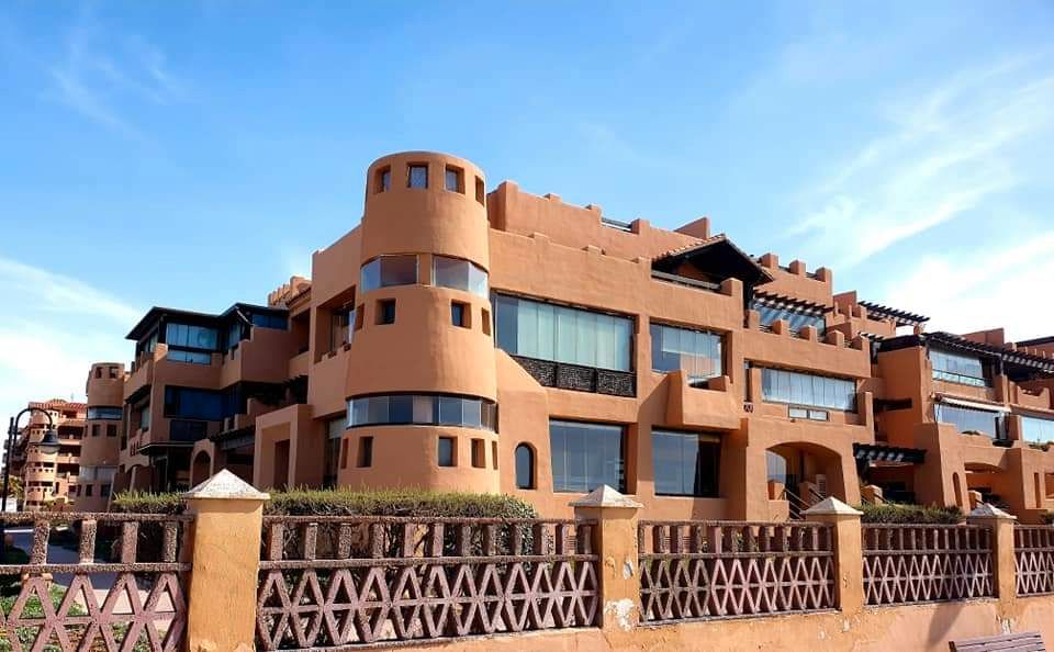 Vista exterior de Pis en venda en El Ejido amb Calefacció, Terrassa i Traster