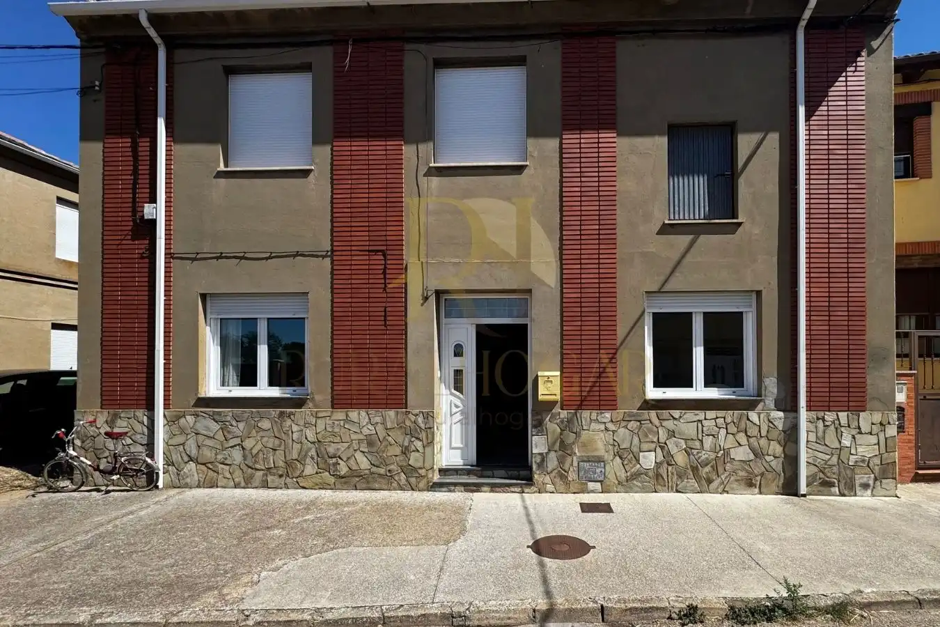 Casa con giardino in vendita a Calle Juan Carlos I 18, imagen 2