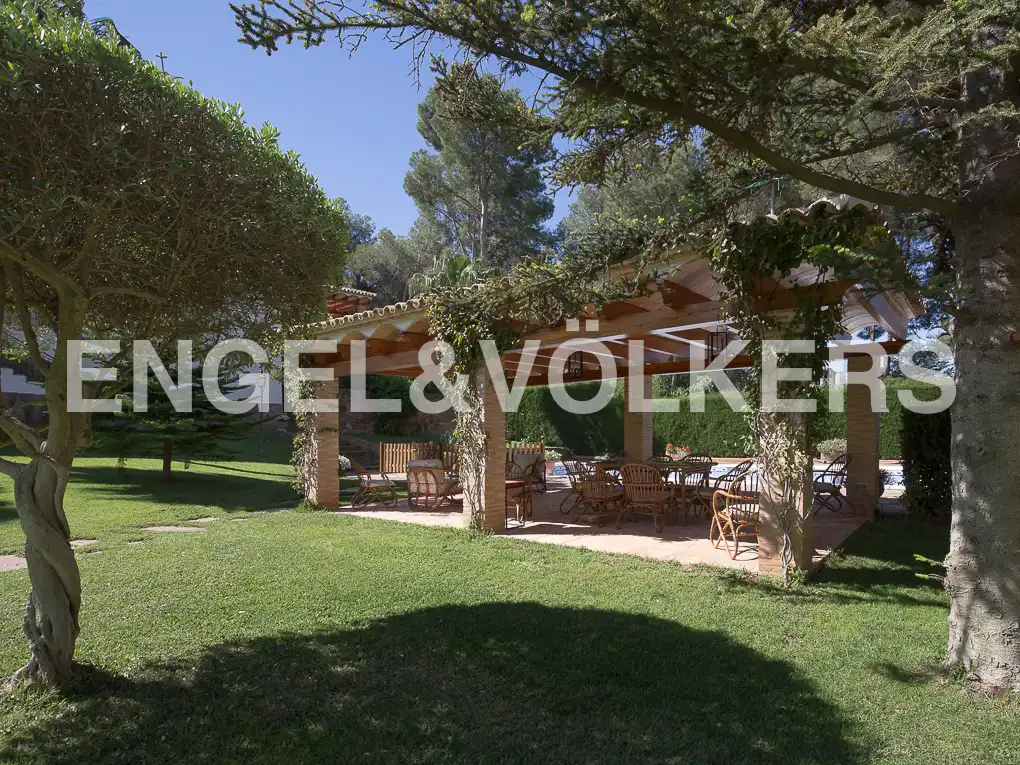 Garden of Houses for sale in Náquera  with Air Conditioner, Heating and Private garden