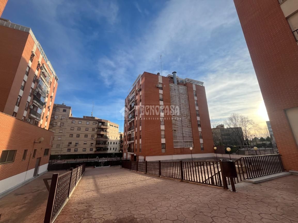 Vista exterior de Pis en venda en Valdemoro