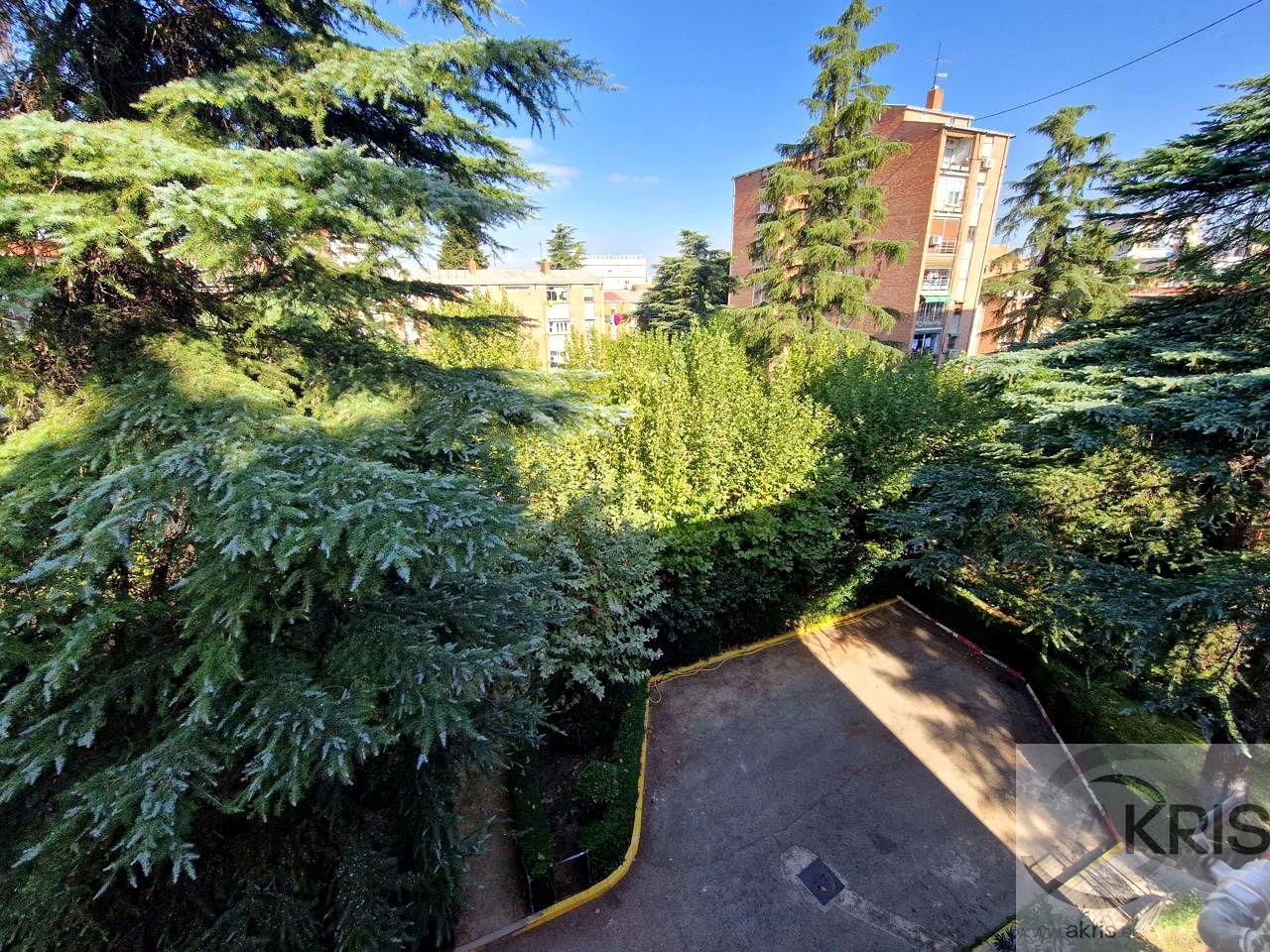 Jardín de Piso en venta en  Madrid Capital