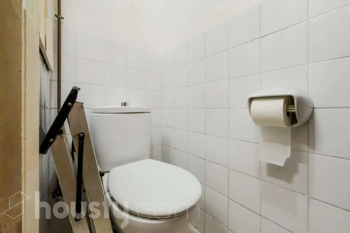 Baño de Piso en venta en Barcelona con Aire acondicionado, Calefacción y Amueblado